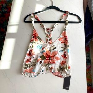 Floral crop top still with the tag!!